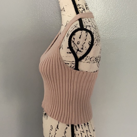 Forever 21 halter top - Picture 3 of 4